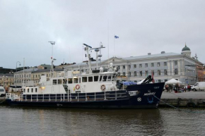 Hotellilaiva Muikku/Hotel Boat Muikku